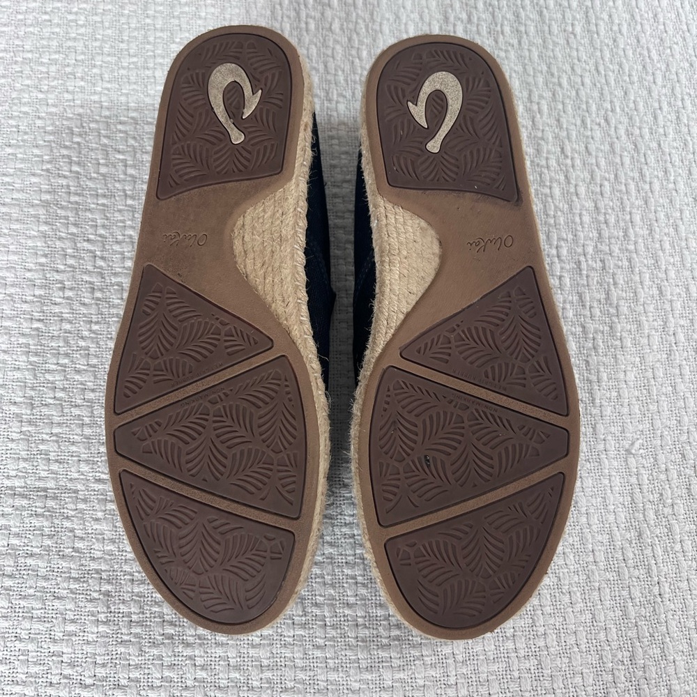 OluKai Women's Kaula Pa'a Kapa Shoes EUC Size 9/EU39 - Picture 7 of 7